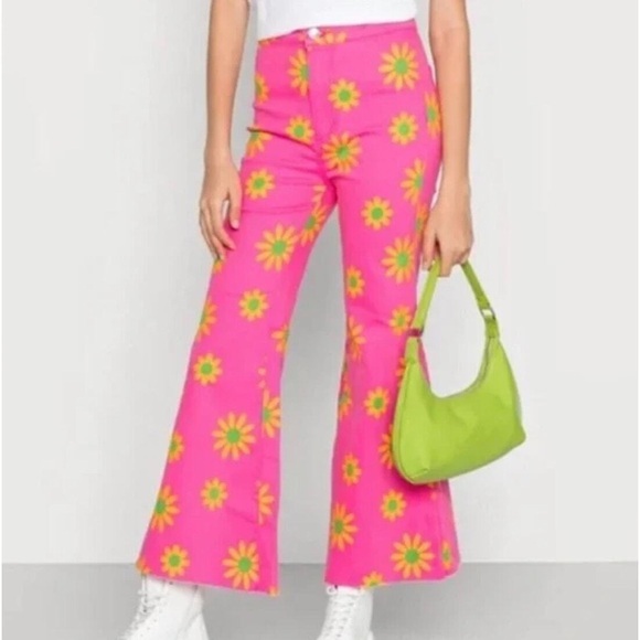 NWT Free People We the Free pants Youthquake Crop Hot Pink Floral Flare Jeans - Picture 1 of 6
